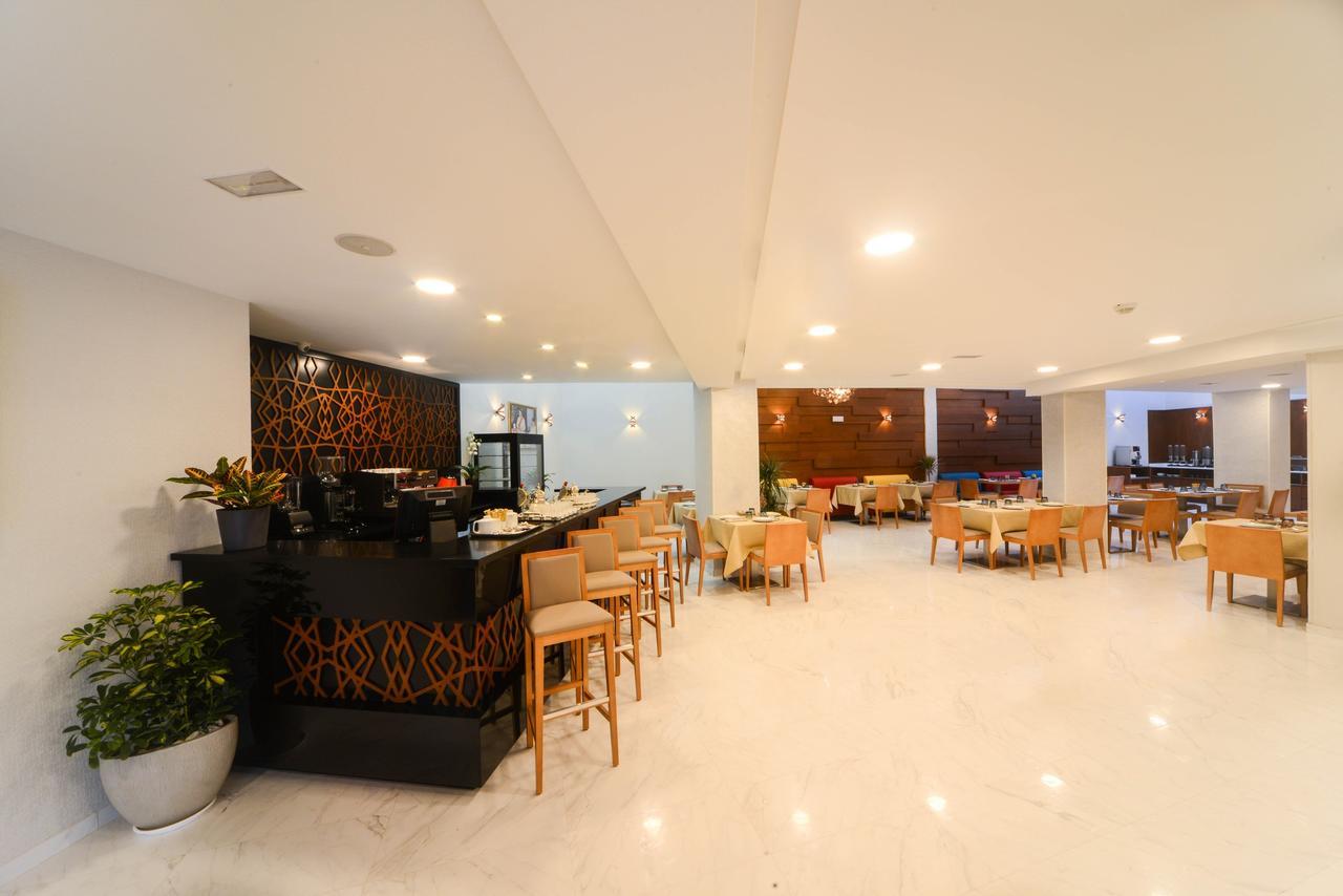 Golden Star Casablanca Hotel Exterior foto